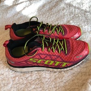 Scott Aero foam running sneakers